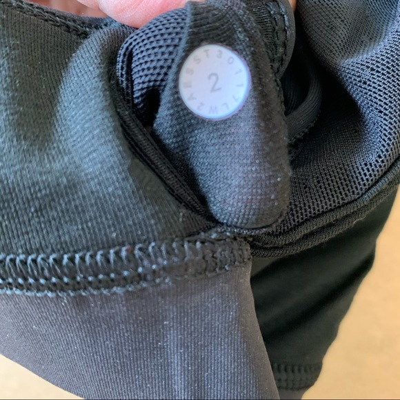 Lululemon Move Bra - Picture 7 of 7